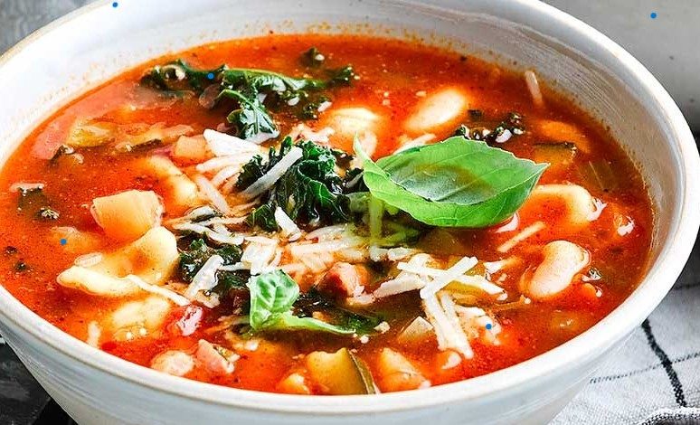 Classic minestrone soup | ARABE-DATSH