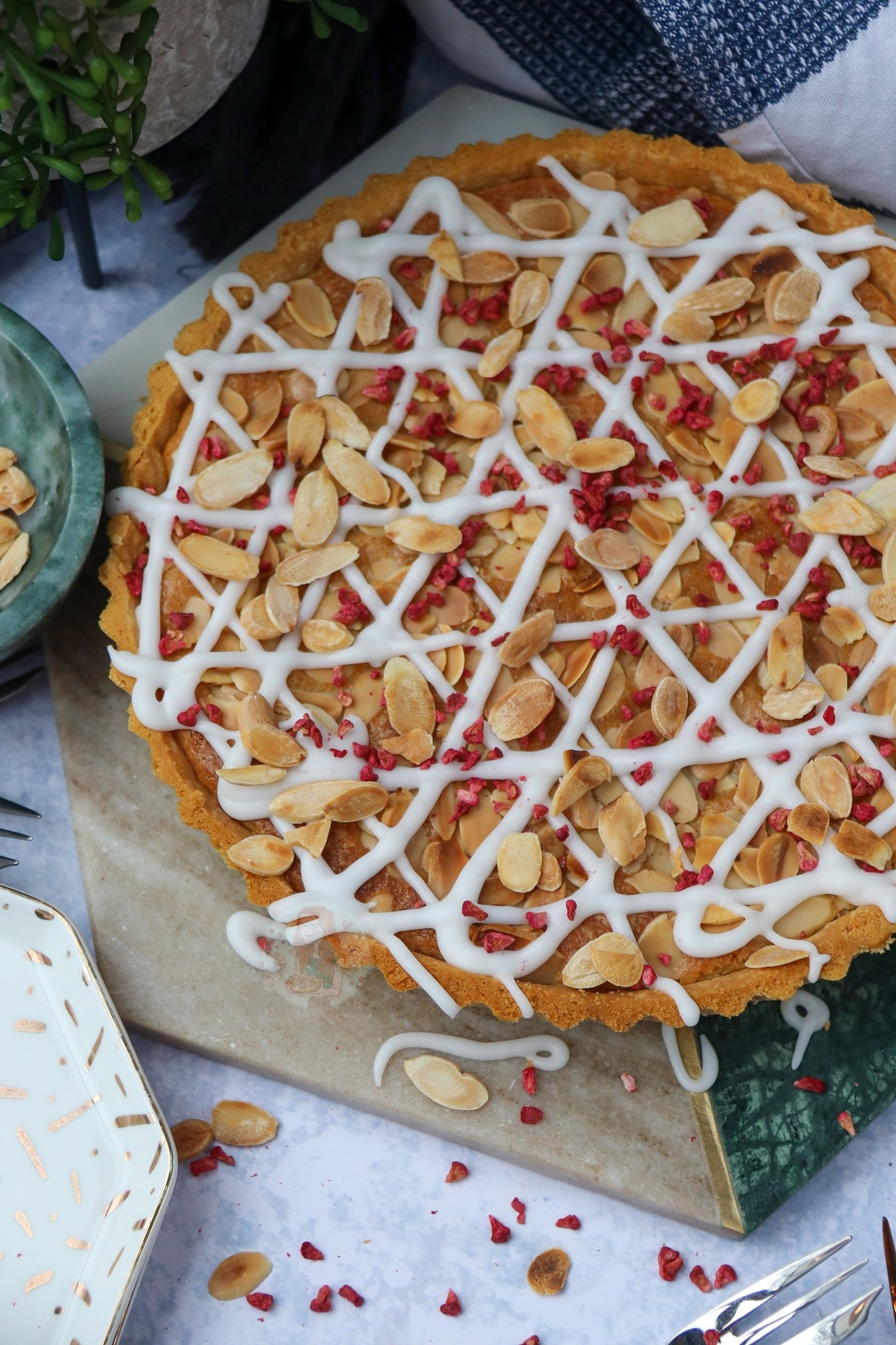 Bakewell pie! Classic desserts we all know and love | ARABE-DATSH